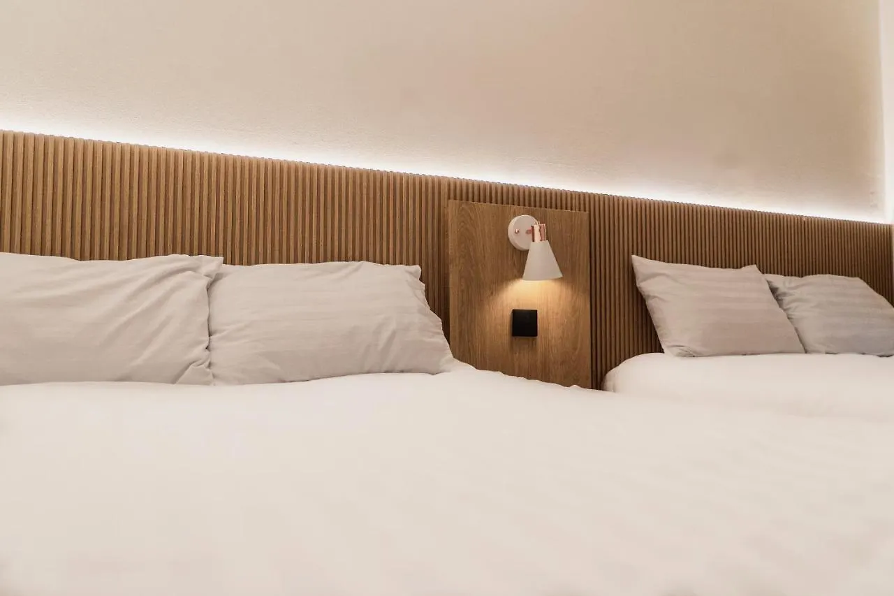 Myeongdong Artmonstay ソウル特別市 ゲストハウス