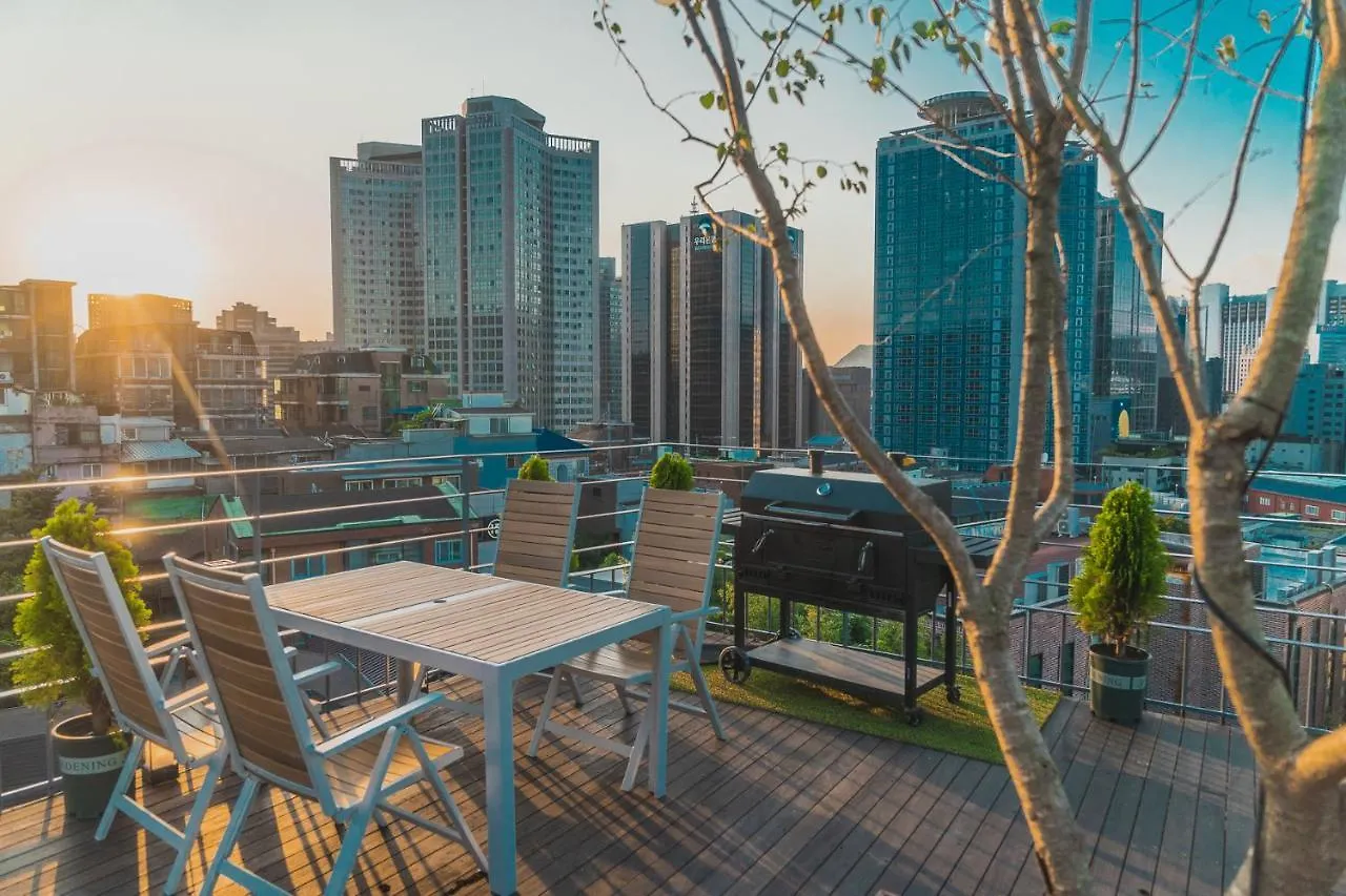 Myeongdong Artmonstay Seoul Guest house