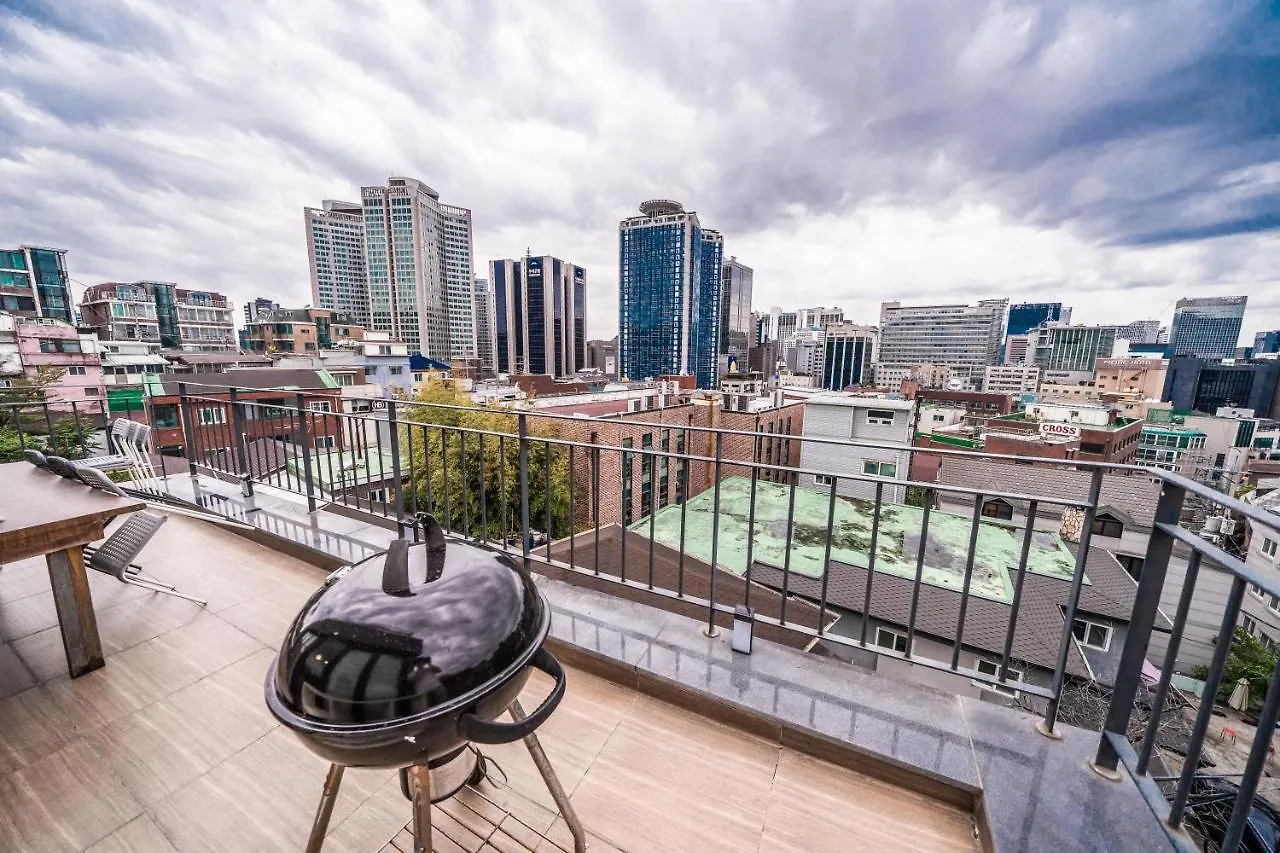 Myeongdong Artmonstay Seoul